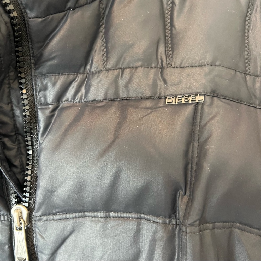 Diesel real down womens belted jacket. - Picture 4 of 10